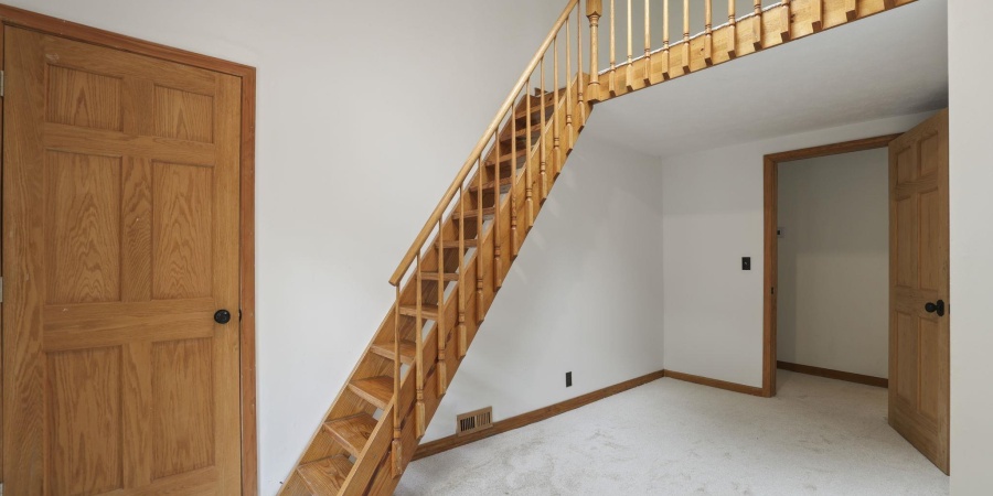 7204 E Pine Grove Road, Bloomington, Indiana 47401,MLS,202534918