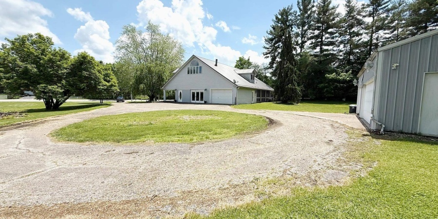 3621 Tunnelton Rd, Bedford, Indiana 47421,MLS,202502714