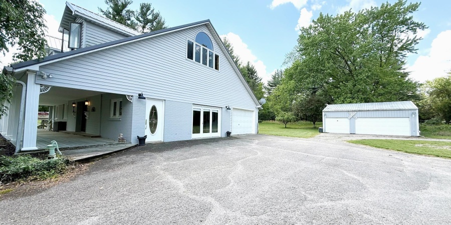 3621 Tunnelton Rd, Bedford, Indiana 47421,MLS,202502714