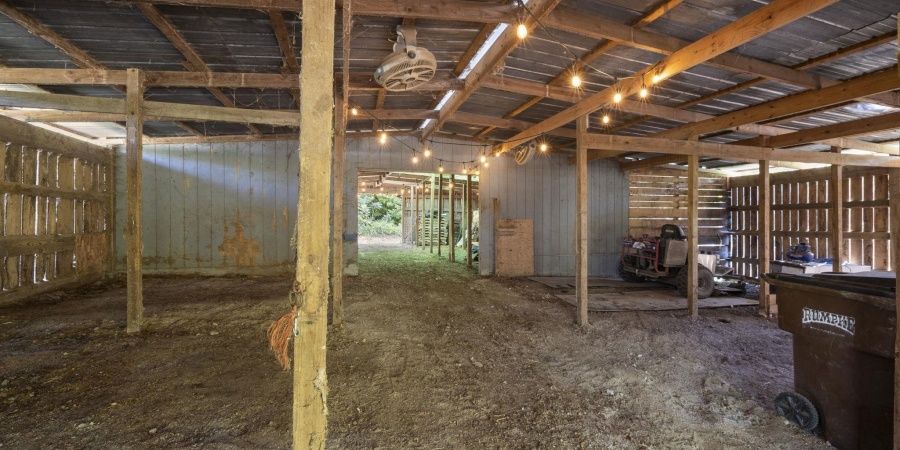 2975 N Grizzly Lane, Martinsville, Indiana 46151-0110,MLS,202535357