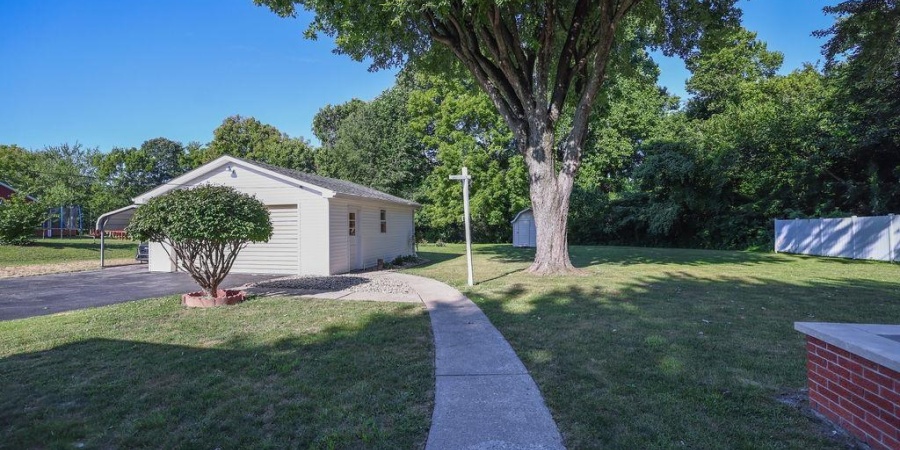 98 S Lester Street, Bloomfield, Indiana 47424,MLS,202535353