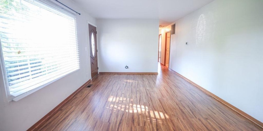 98 S Lester Street, Bloomfield, Indiana 47424,MLS,202535353