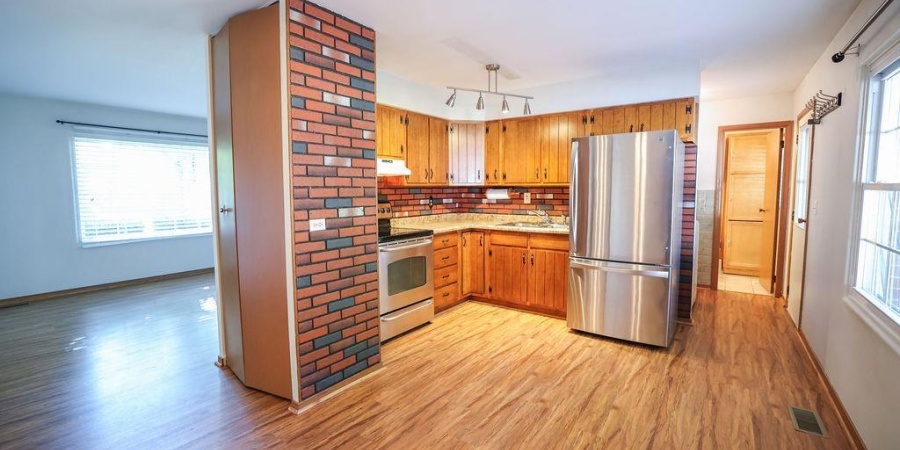 98 S Lester Street, Bloomfield, Indiana 47424,MLS,202535353