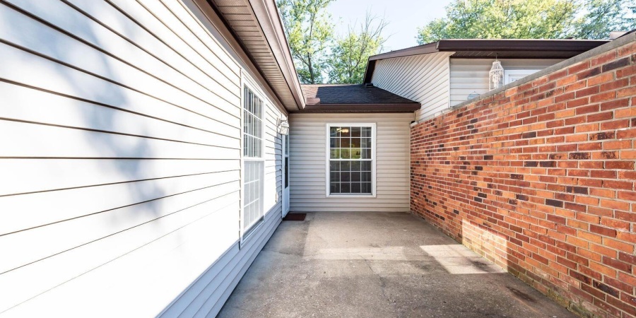 1161 E Carnaby Street, Bloomington, Indiana 47401,MLS,202535444