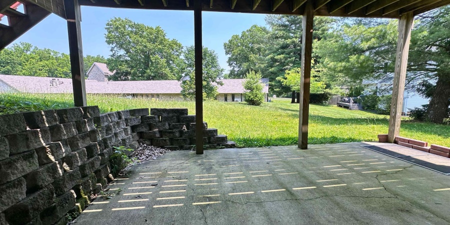 2625 S Stratford Drive, Bloomington, Indiana 47401,MLS,202535507