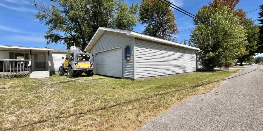130 S Horace Street, Jasonville, Indiana 47438,MLS,202535526