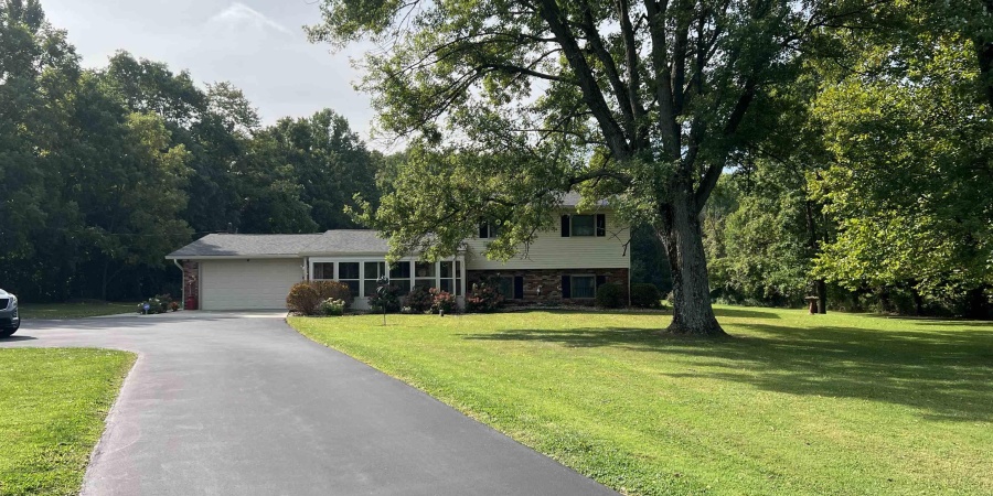 4405 State Road 44 Road, Martinsville, Indiana 46151,MLS,202535588
