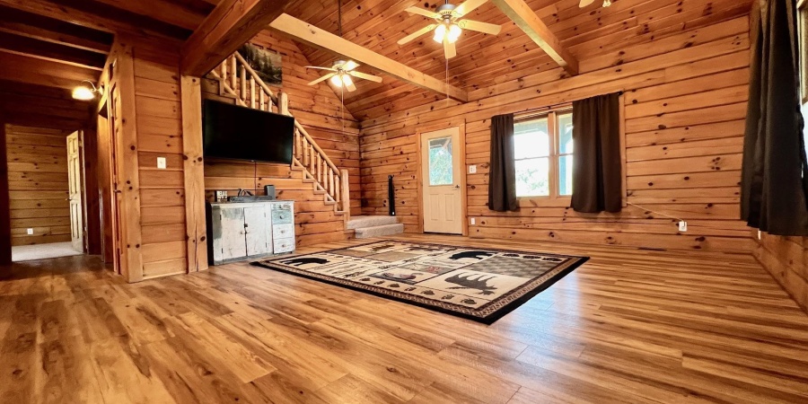1107 Ditney Ridge, Bedford, Indiana 47421,MLS,202535806