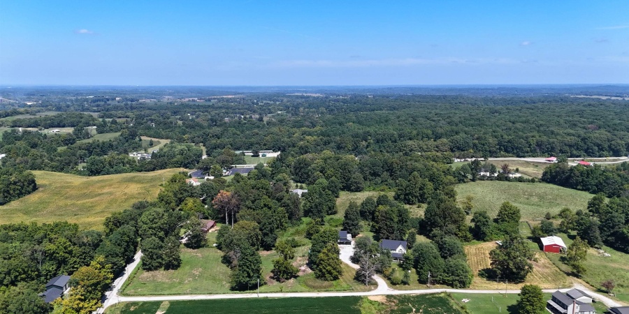 2222 Vfw Road, Mitchell, Indiana 47446-6319,MLS,202535818