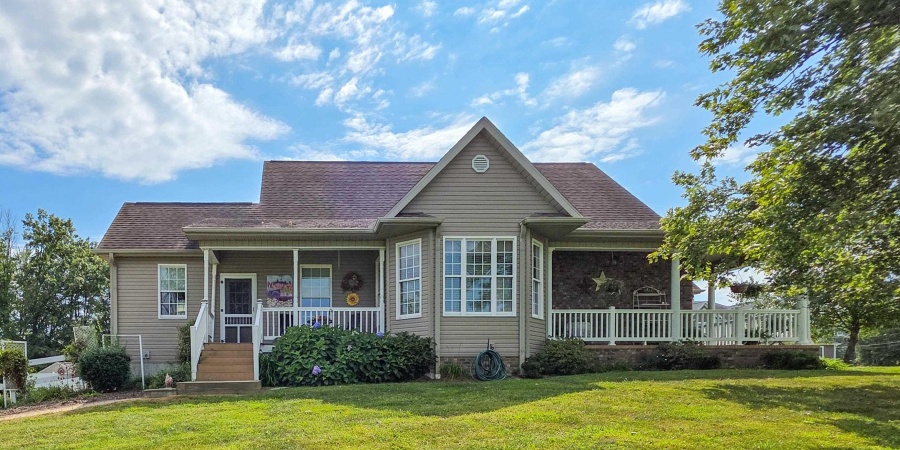 13684 W Auburn Ridge Court, Linton, Indiana 47441,MLS,202535973