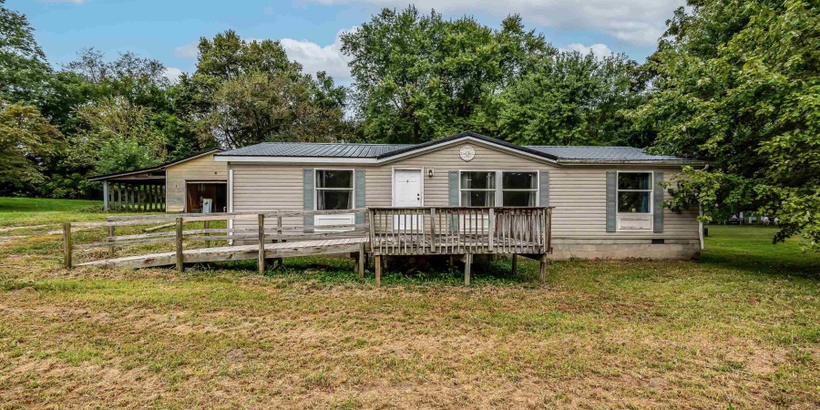 195 Farmer Street, Bedford, Indiana 47421,MLS,202536043