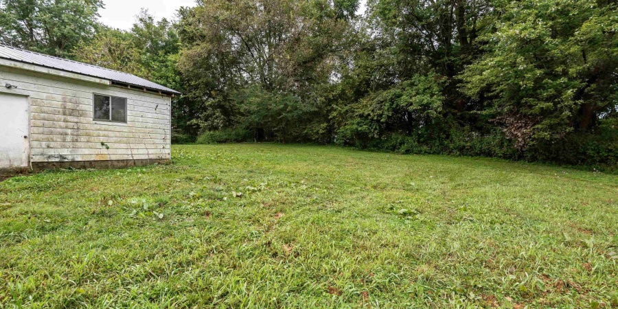 195 Farmer Street, Bedford, Indiana 47421,MLS,202536043