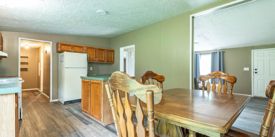 195 Farmer Street, Bedford, Indiana 47421,MLS,202536043