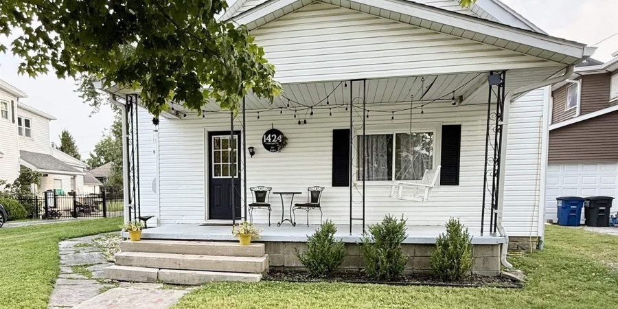 1424 13th Street, Bedford, Indiana 47421,MLS,202536083