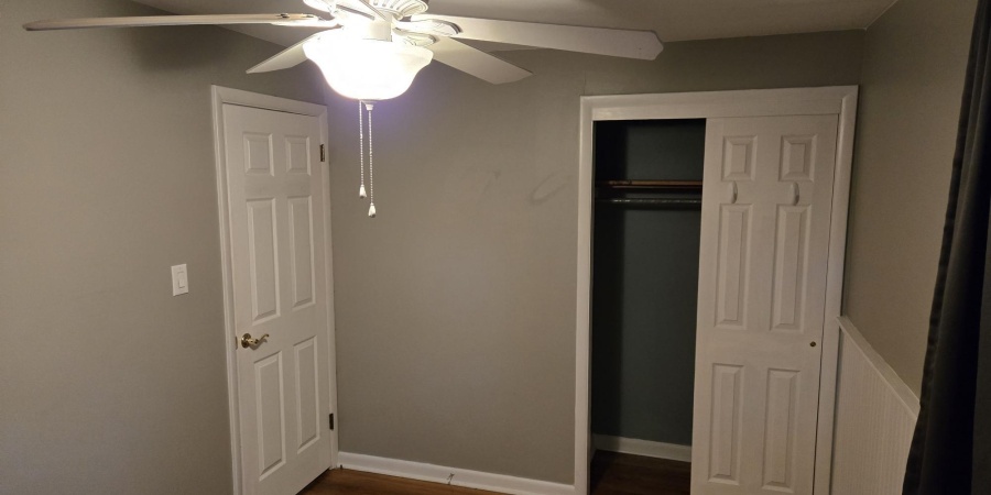 1329 24th Street, Bedford, Indiana 47421,MLS,202536479