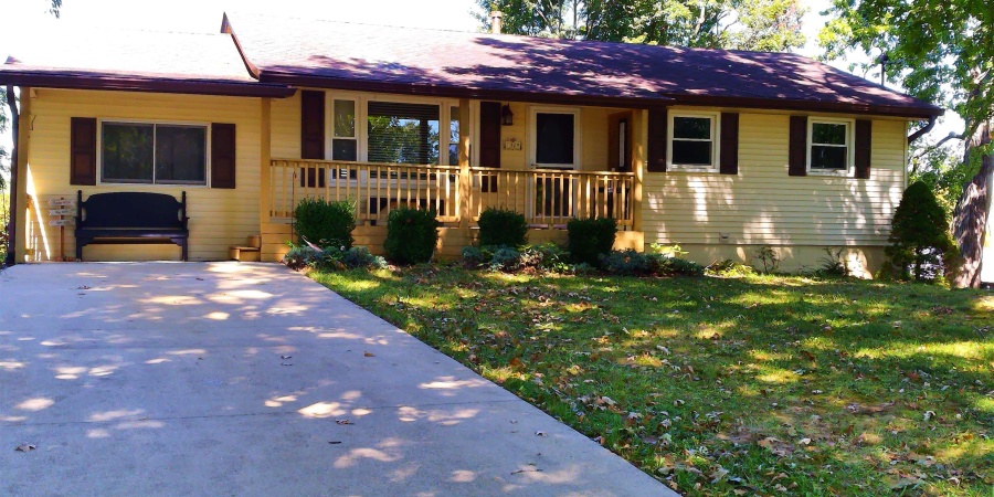 1329 24th Street, Bedford, Indiana 47421,MLS,202536479