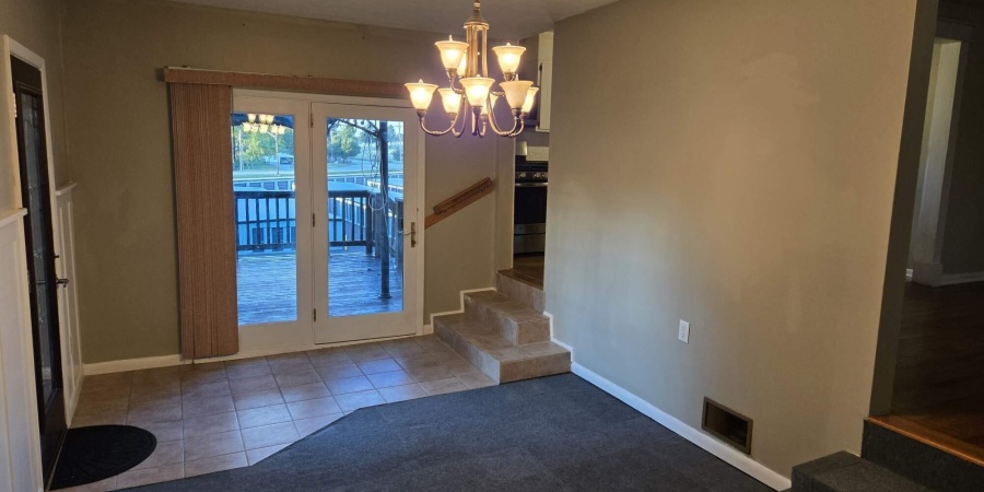 1329 24th Street, Bedford, Indiana 47421,MLS,202536479