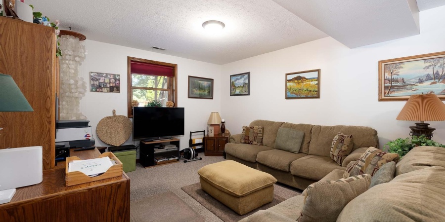 1409 E Browning Lane, Bloomington, Indiana 47401,MLS,202536497