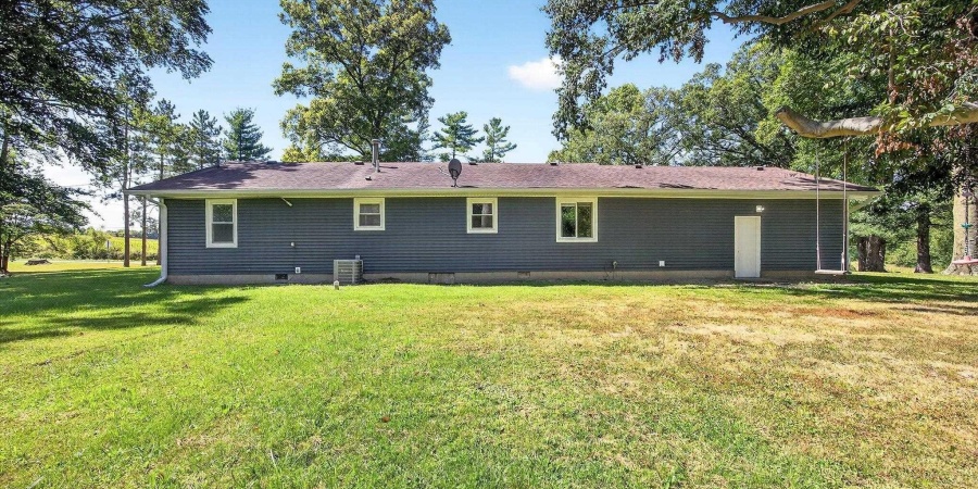3650 N Hartstrait Road, Bloomington, Indiana 47404-9315,MLS,202536500