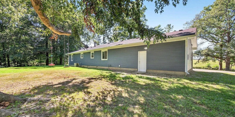 3650 N Hartstrait Road, Bloomington, Indiana 47404-9315,MLS,202536500