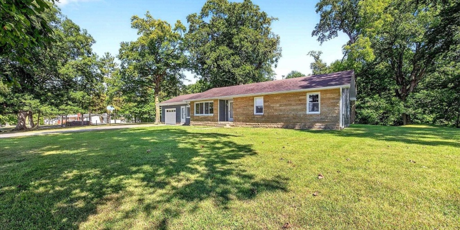 3650 N Hartstrait Road, Bloomington, Indiana 47404-9315,MLS,202536500