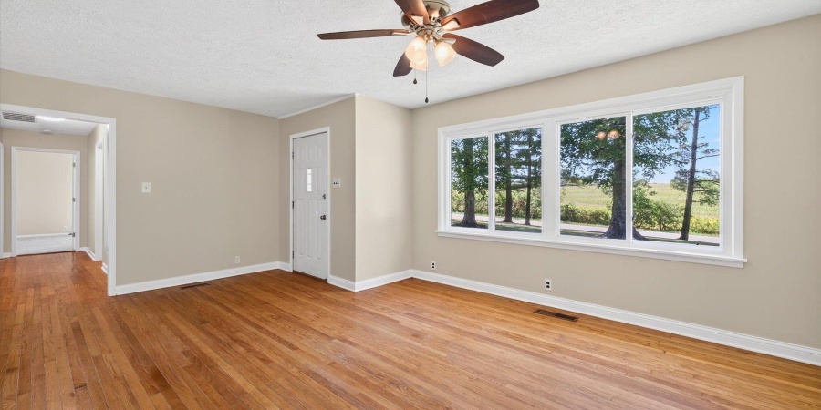 3650 N Hartstrait Road, Bloomington, Indiana 47404-9315,MLS,202536500