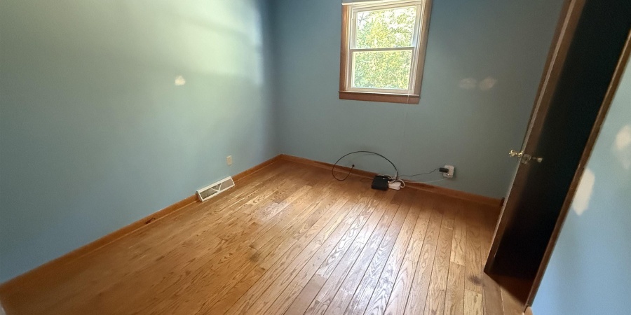 2413 Spice Valley Road, Mitchell, Indiana 47446,MLS,202536545