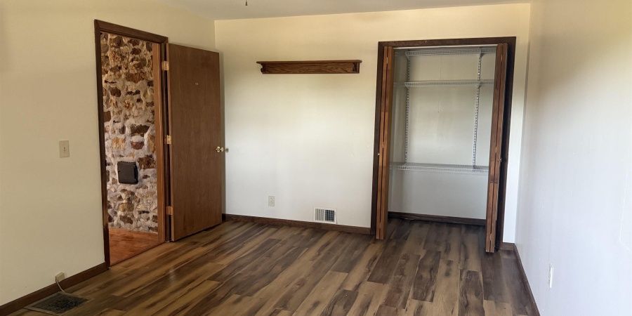 2413 Spice Valley Road, Mitchell, Indiana 47446,MLS,202536545