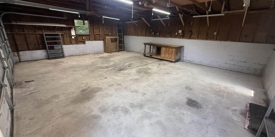 2413 Spice Valley Road, Mitchell, Indiana 47446,MLS,202536545