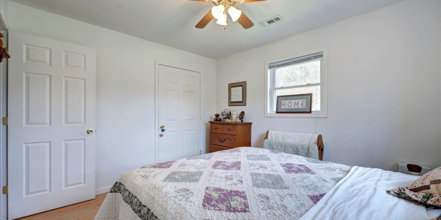 6257 E Calvertville Road, Bloomfield, Indiana 47424,MLS,202536561