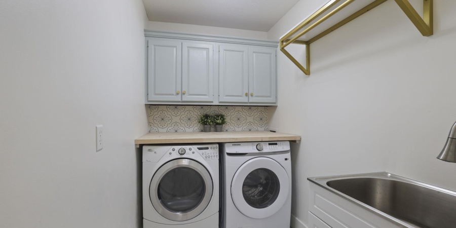 1930 E Rock Creek Drive, Bloomington, Indiana 47401,MLS,202536643