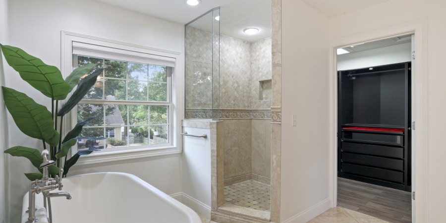 1930 E Rock Creek Drive, Bloomington, Indiana 47401,MLS,202536643