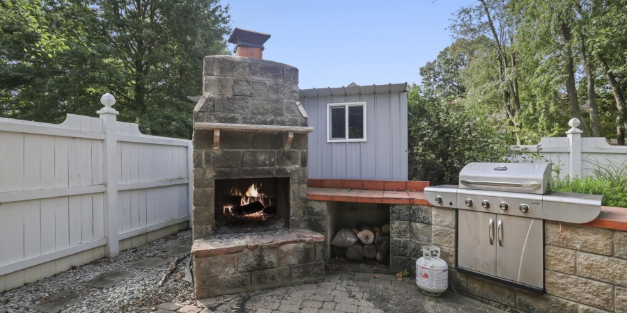 1930 E Rock Creek Drive, Bloomington, Indiana 47401,MLS,202536643