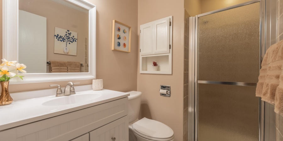 1966 E Bay Pointe Drive, Bloomington, Indiana 47401,MLS,202536672