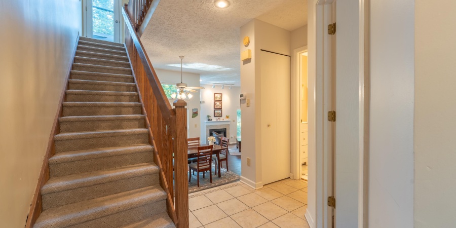 1966 E Bay Pointe Drive, Bloomington, Indiana 47401,MLS,202536672