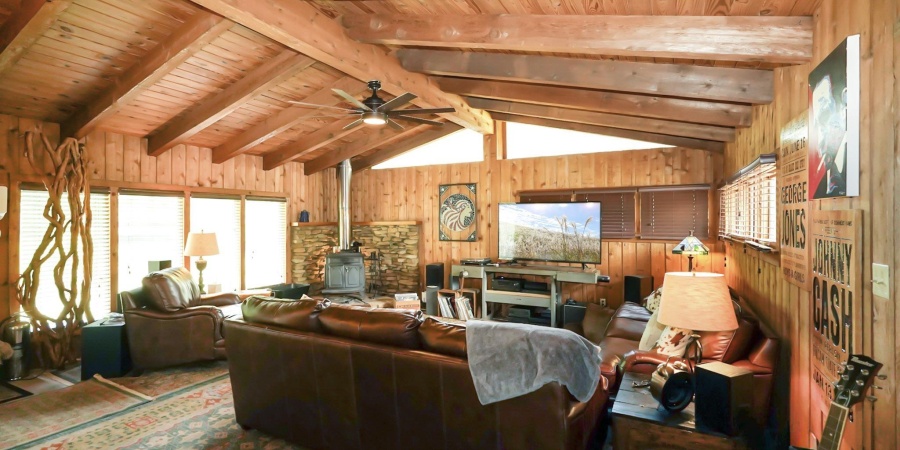 1188 Annandale Drive, Nashville, Indiana 47448-8384,MLS,202536698