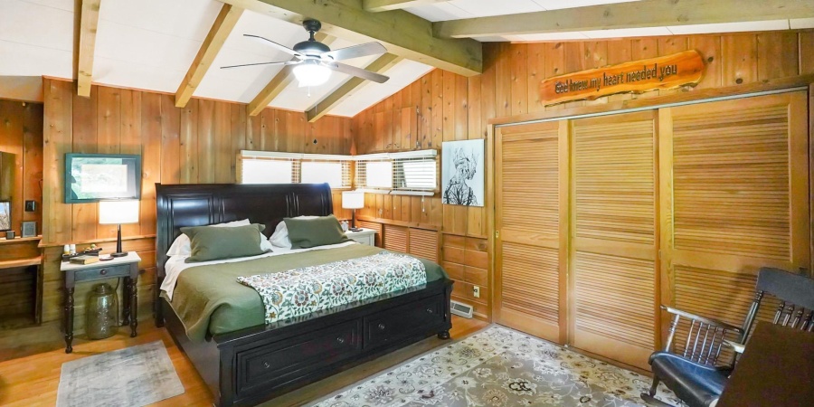 1188 Annandale Drive, Nashville, Indiana 47448-8384,MLS,202536698