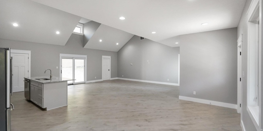 123 Ridgeway Drive, Nashville, Indiana 47448-8131,MLS,202536723