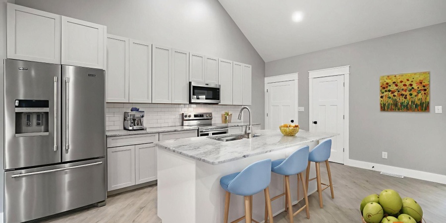 123 Ridgeway Drive, Nashville, Indiana 47448-8131,MLS,202536723