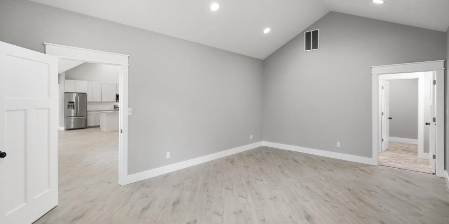 123 Ridgeway Drive, Nashville, Indiana 47448-8131,MLS,202536723