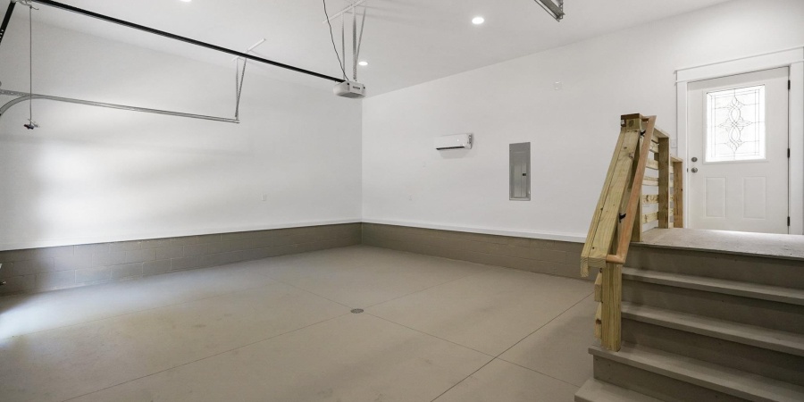 123 Ridgeway Drive, Nashville, Indiana 47448-8131,MLS,202536723