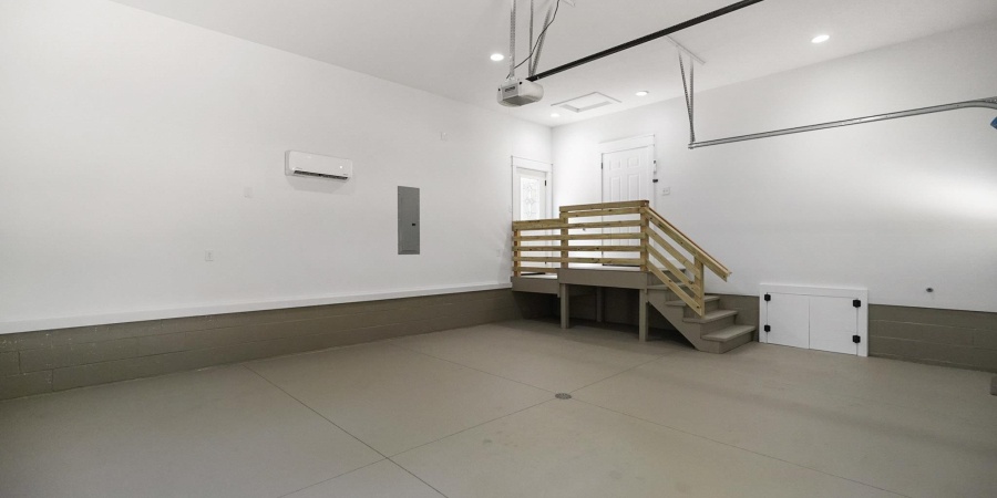 123 Ridgeway Drive, Nashville, Indiana 47448-8131,MLS,202536723