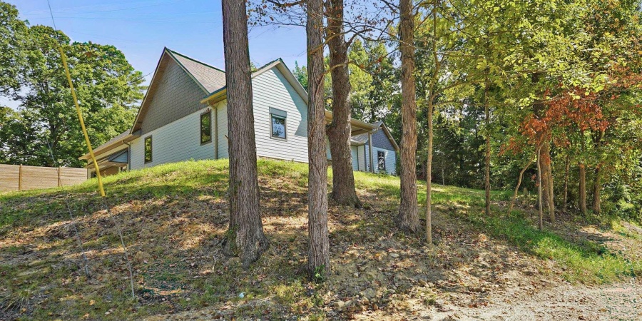 123 Ridgeway Drive, Nashville, Indiana 47448-8131,MLS,202536723