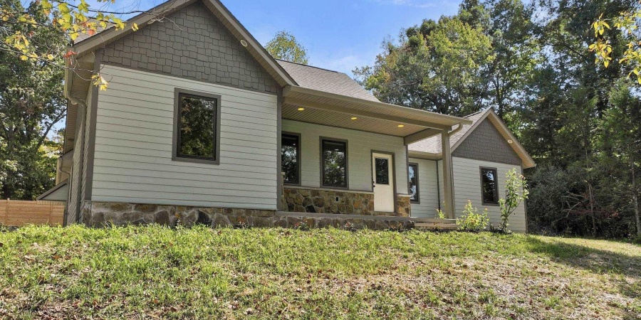 123 Ridgeway Drive, Nashville, Indiana 47448-8131,MLS,202536723