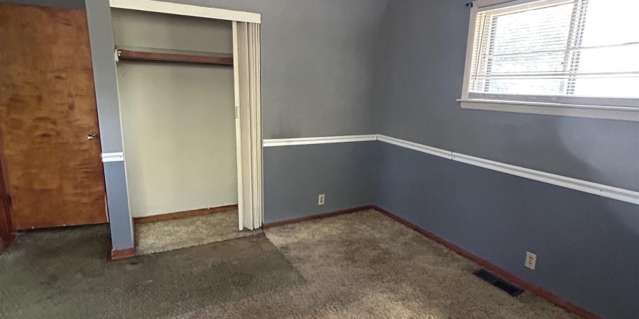122 Edgewood Dr, Bedford, Indiana 47421,MLS,202536731