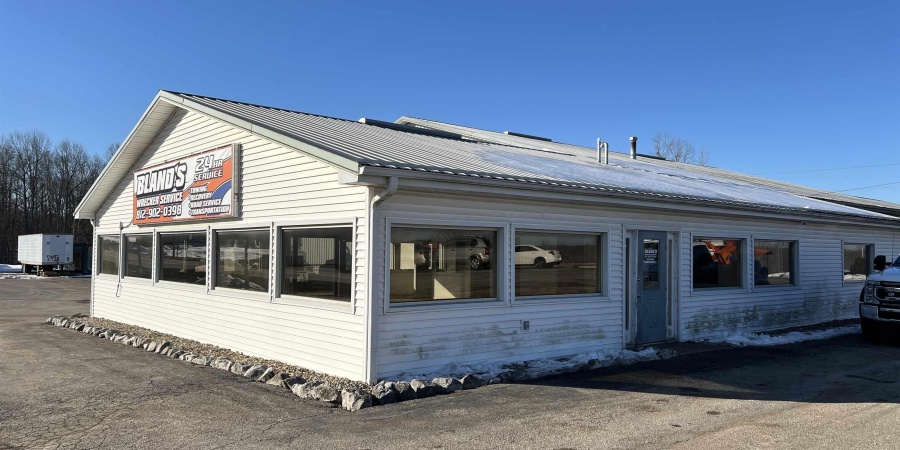 1600 williams Road, Bedford, Indiana 47421,MLS,202536854