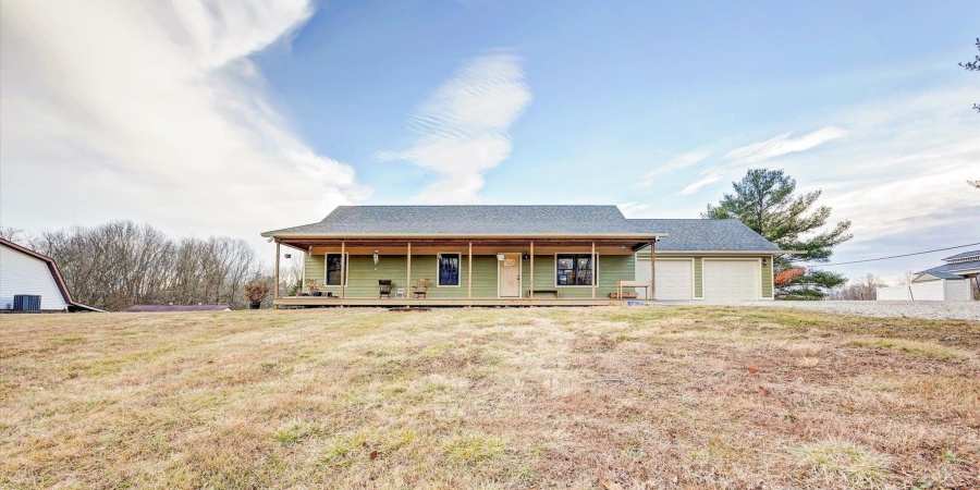 125 Bennett Road, Bedford, Indiana 47421,MLS,202536843