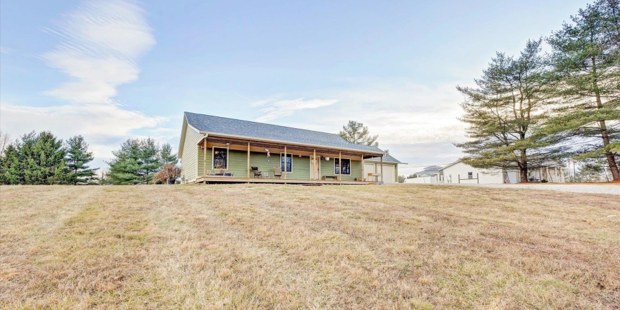 125 Bennett Road, Bedford, Indiana 47421,MLS,202536843