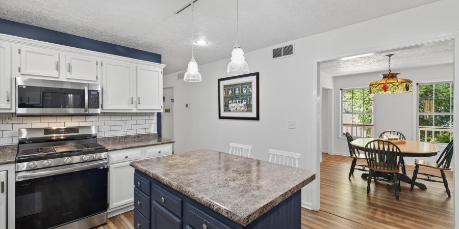 1730 W Jeremy Drive, Bloomington, Indiana 47403-9033,MLS,202536851