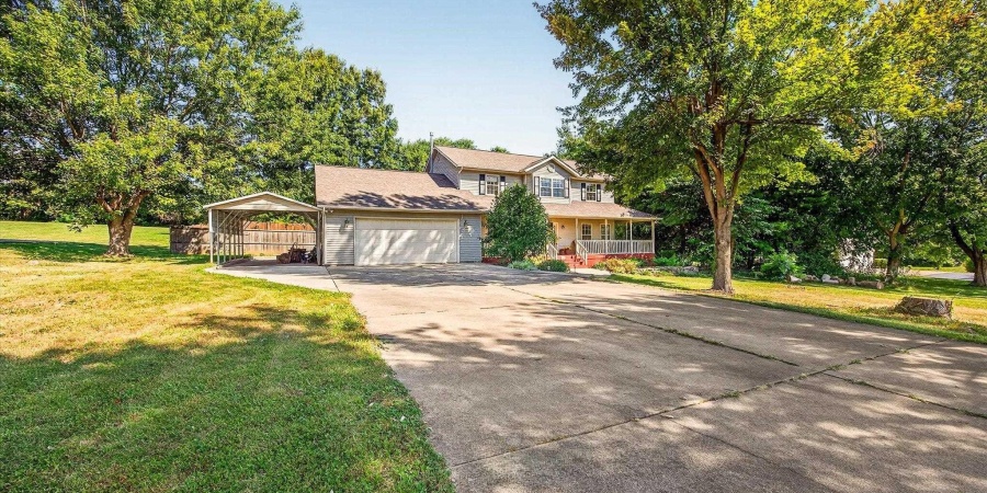 1730 W Jeremy Drive, Bloomington, Indiana 47403-9033,MLS,202536851